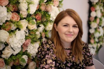 Photo of Fiona Thomas smiling